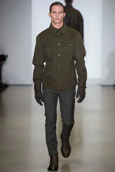 Look 27